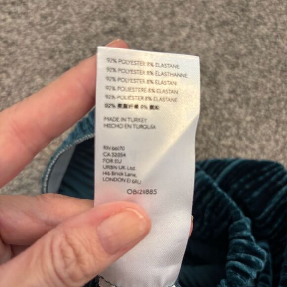 Urban Outfitters Rosie Velvet Plisse Flare Pant, Teal size M - Picture 8 of 8